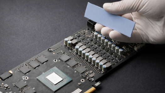 Thermal Paste vs. Thermal Pad: Side-by-Side Comparison